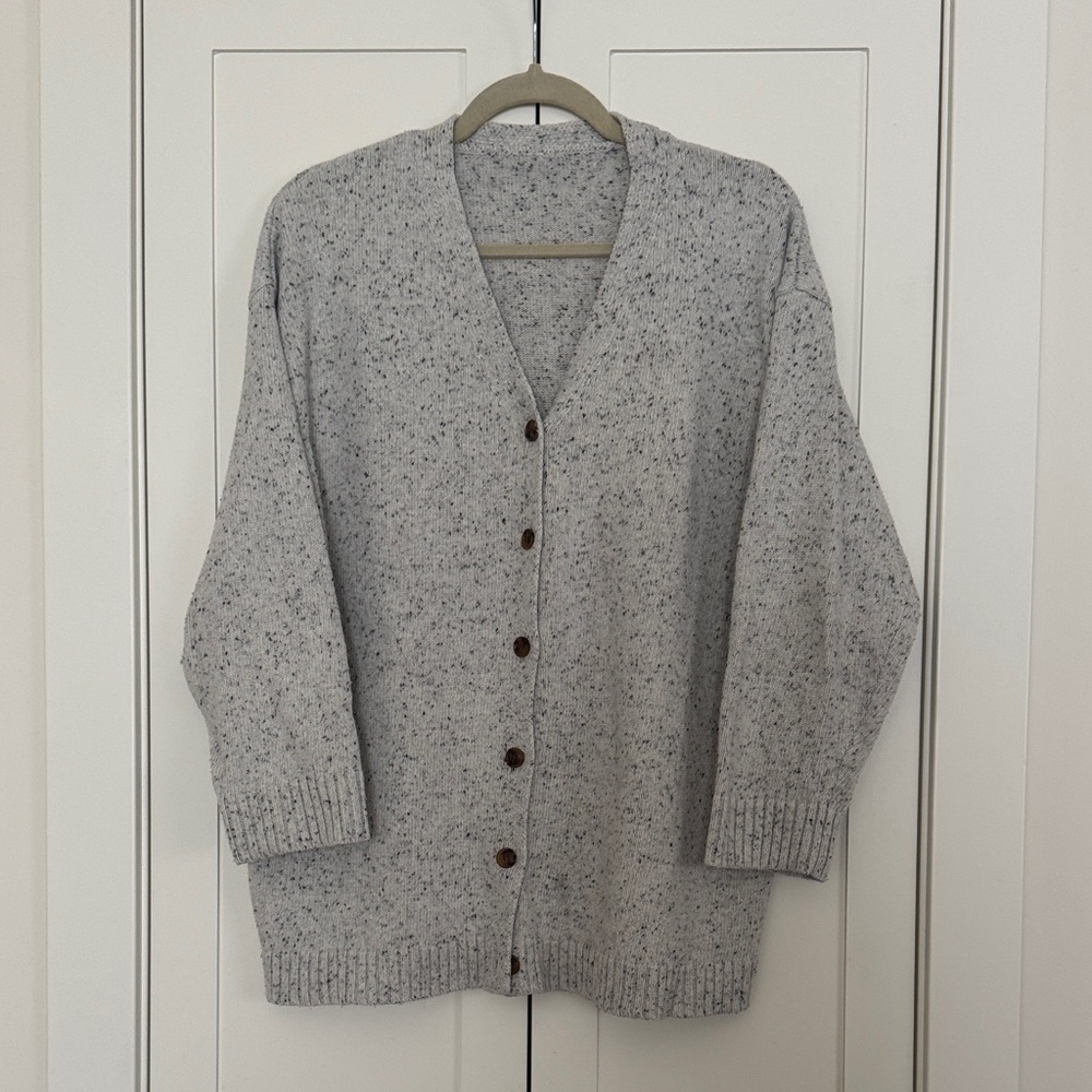 Grey cardigan